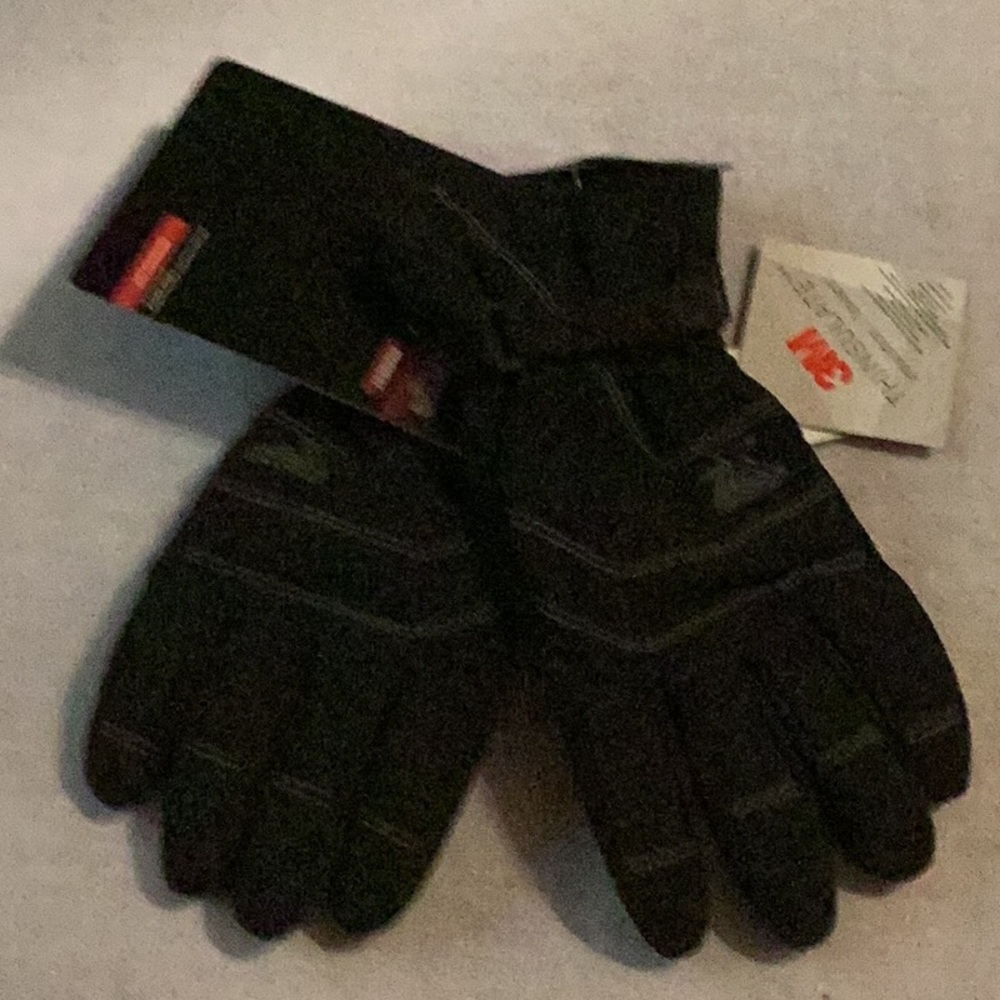 NWT Zeroxposur gloves